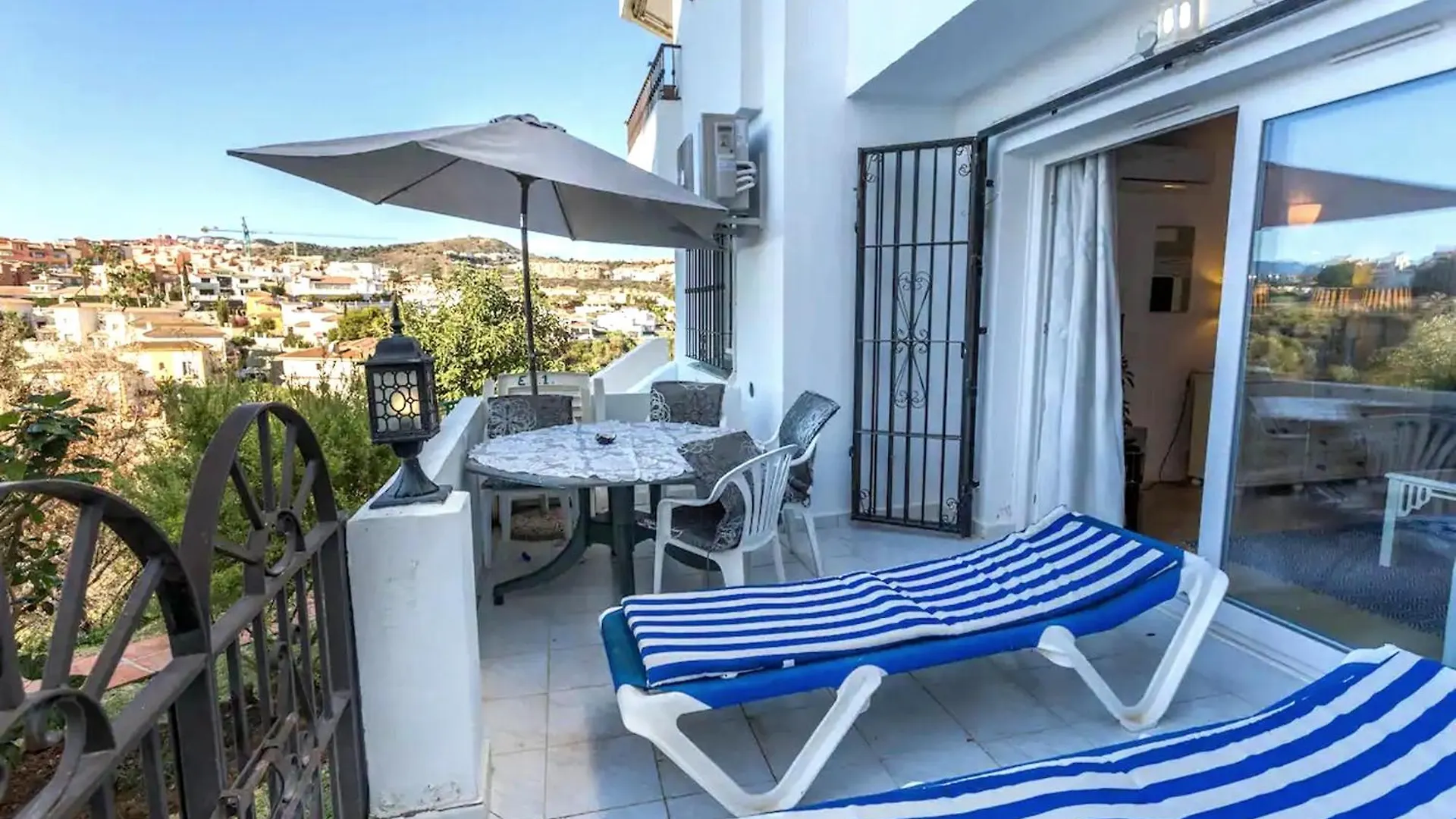 Pueblo Los Olivos, Riviera Del Sol Sitio de Calahonda
